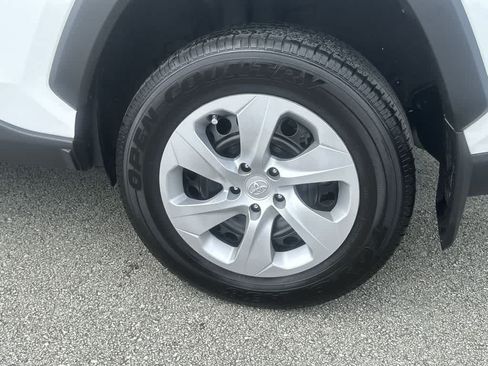 Used 2025 Toyota RAV4 LE FWD image 10