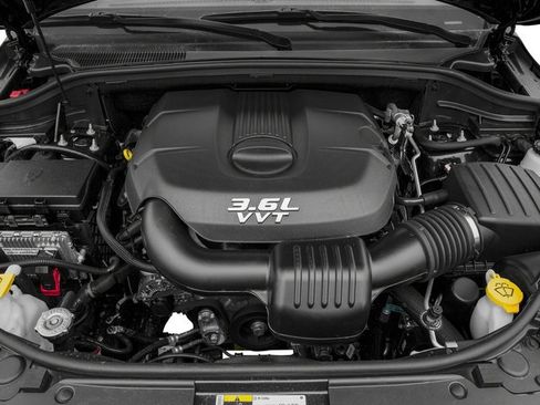 Used 2016 Jeep Grand Cherokee Limited w/ Luxury Group II AWD/4WD image 16