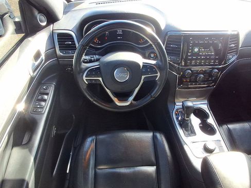 Certified 2021 Jeep Grand Cherokee Limited w/ Premium Lighting Group AWD/4WD image 27