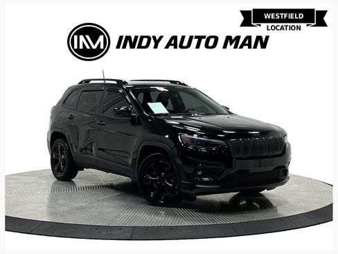 Used 2019 Jeep Cherokee Latitude Plus FWD image 1