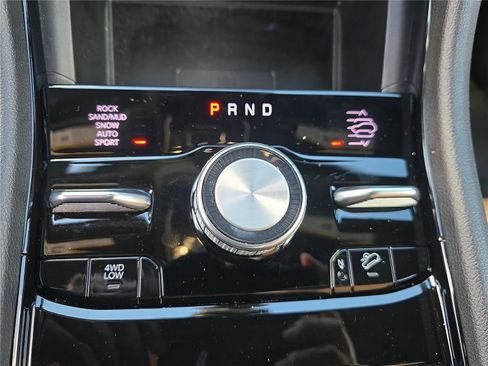 Used 2023 Jeep Grand Cherokee L Summit w/ Advanced Protech Group IV image 29