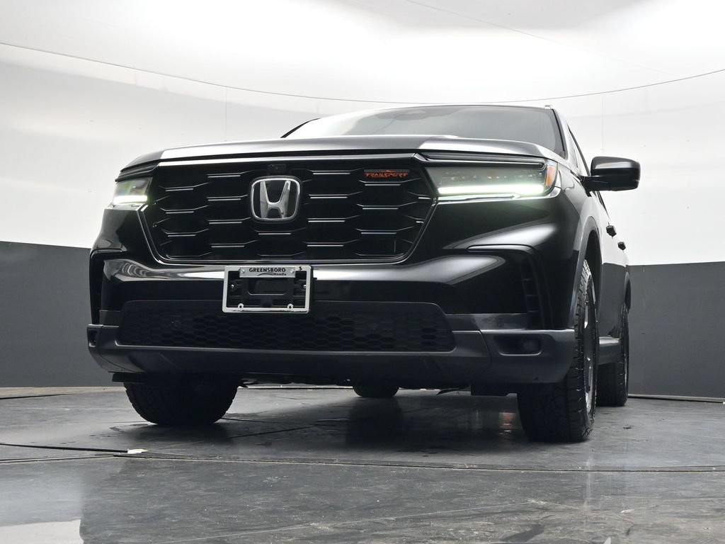 Used 2023 Honda Pilot TrailSport image 42