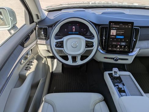 New 2026 Volvo XC90 B6 Ultra w/ Protection Package AWD/4WD image 22