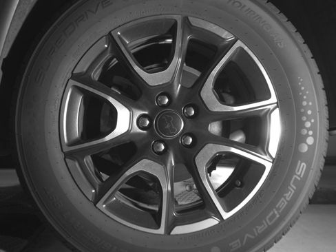 Used 2025 Jeep Compass Trailhawk image 14