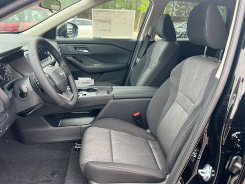 New 2026 Nissan Rogue SV FWD image 14