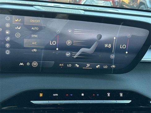 New 2026 Buick Enclave Preferred w/ Power Package image 19