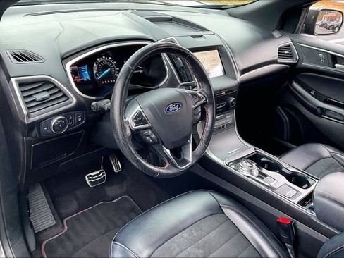 Used 2020 Ford Edge ST-Line image 14