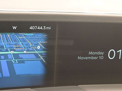 Used 2024 Lincoln Nautilus Reserve w/ Jet Appearance Package (87T) image 17