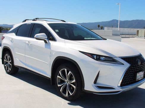 Used 2021 Lexus RX 350 AWD w/ Premium Package image 2