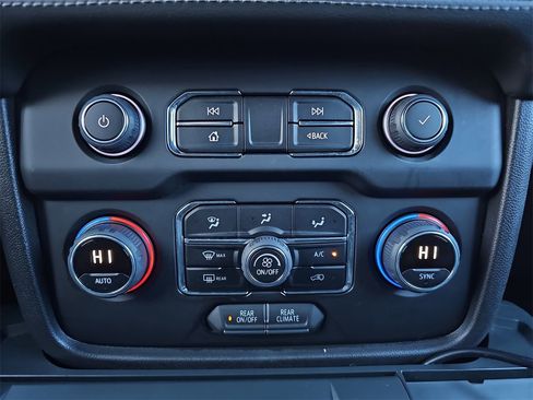 Certified 2022 Chevrolet Tahoe LS w/ Driver Alert Package image 22