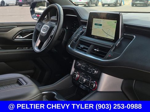 Used 2023 GMC Yukon SLT AWD/4WD image 12