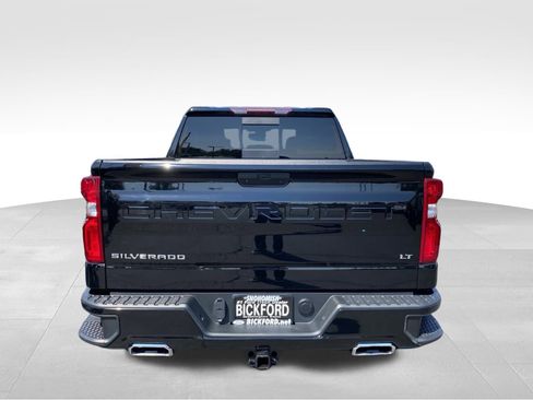 Used 2022 Chevrolet Silverado 1500 LT Trail Boss w/ Convenience Package II image 6