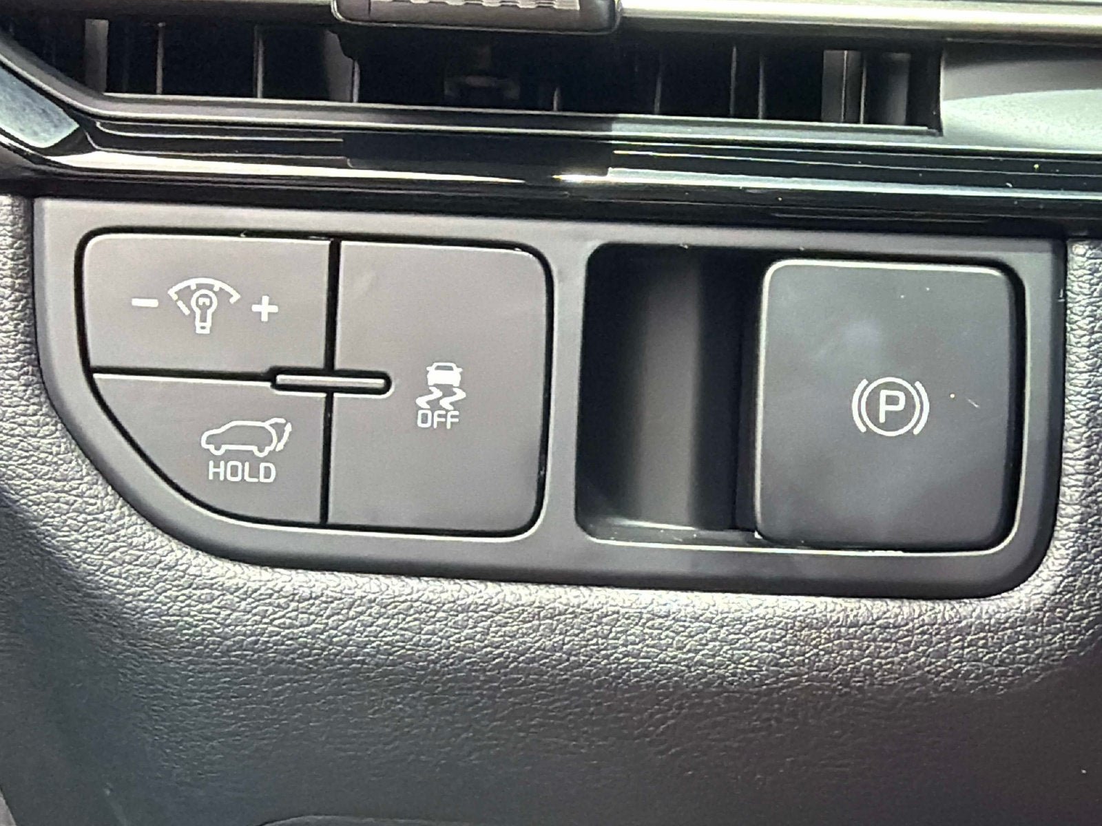 New 2026 Kia Sportage SX FWD image 30