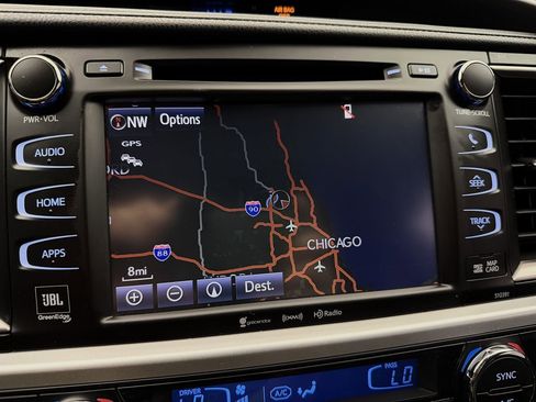 Used 2019 Toyota Highlander Limited image 20