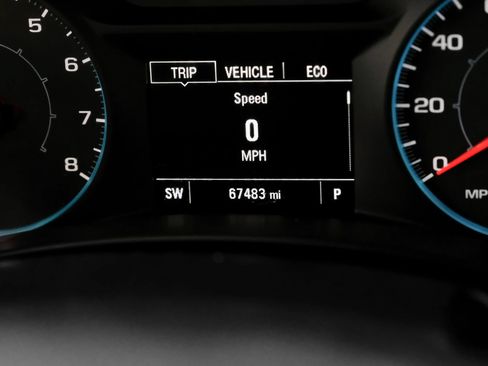 Used 2020 Chevrolet Equinox LS w/ LPO, Floor Liner Package FWD image 21