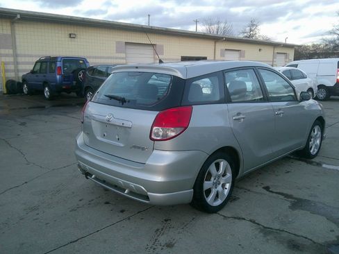 Used 2004 Toyota Matrix XRS image 5