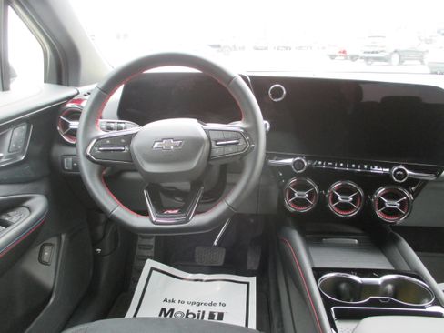 Used 2025 Chevrolet Blazer EV RS image 12