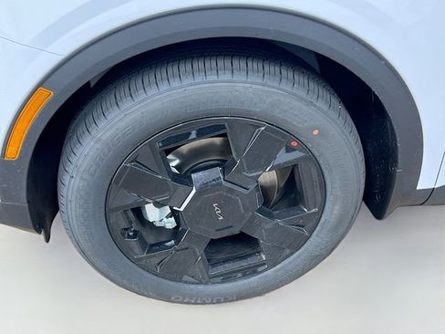New 2026 Kia Sportage X-Line image 34