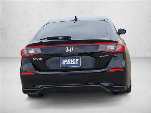 Used 2024 Honda Civic Sport image 6
