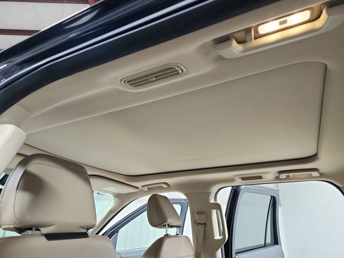 Used 2024 Ford Expedition Limited image 22