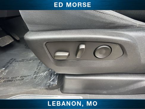 Certified 2022 Chevrolet Silverado 1500 LT AWD/4WD image 32