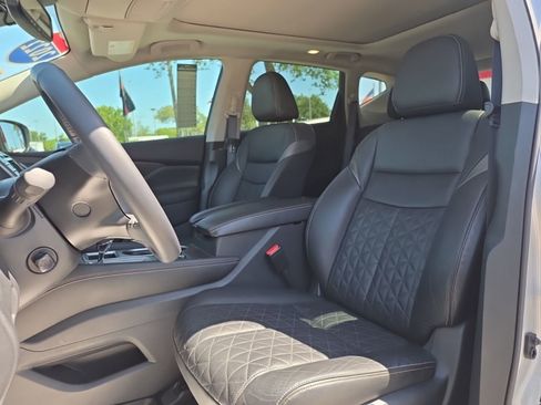 Used 2022 Nissan Murano Platinum w/ Cargo Package FWD image 20