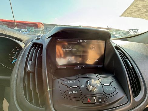 Used 2014 Ford Escape SE w/ Equipment Group 201A image 24