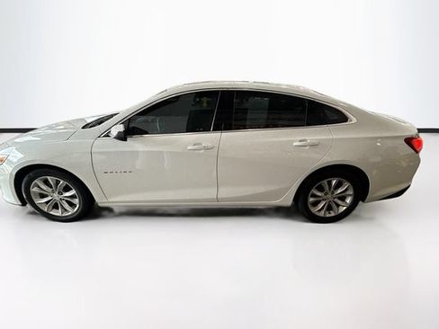Used 2021 Chevrolet Malibu LT FWD image 9
