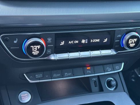 Used 2025 Audi Q5 2.0T Premium image 21