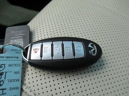 Used 2019 INFINITI Q60 Red Sport 400 w/ Cargo Package image 31