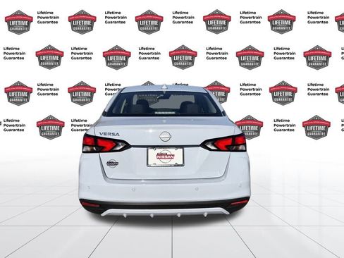 Certified 2025 Nissan Versa SV w/ Trunk Package image 4