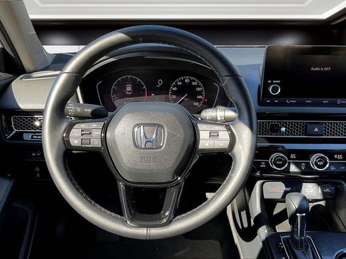 Used 2024 Honda Civic EX image 5