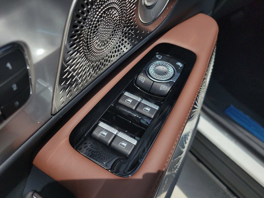 New 2026 Lincoln Nautilus Reserve AWD/4WD image 16