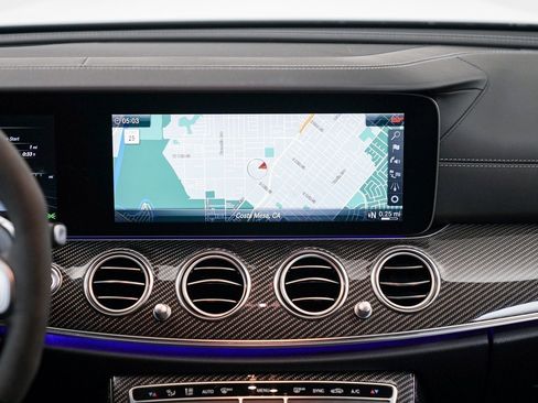 Used 2019 Mercedes-Benz E 63 AMG S image 18