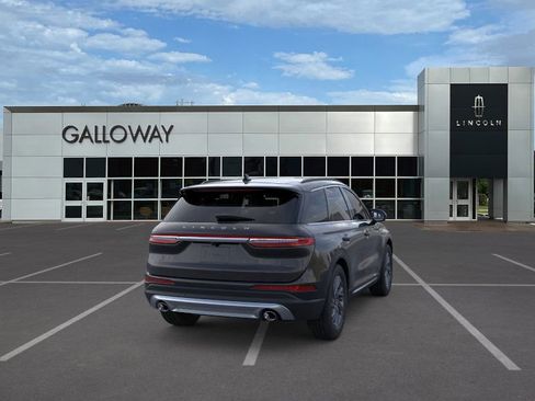 New 2026 Lincoln Corsair Premiere image 8