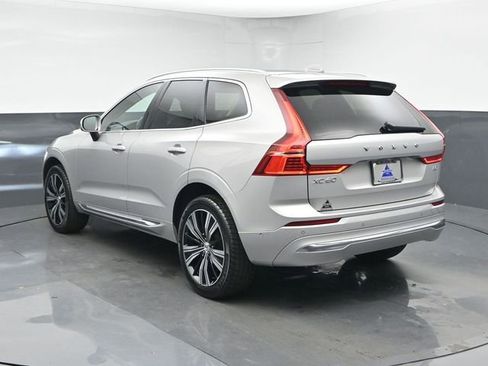 Used 2023 Volvo XC60 B5 Plus image 6