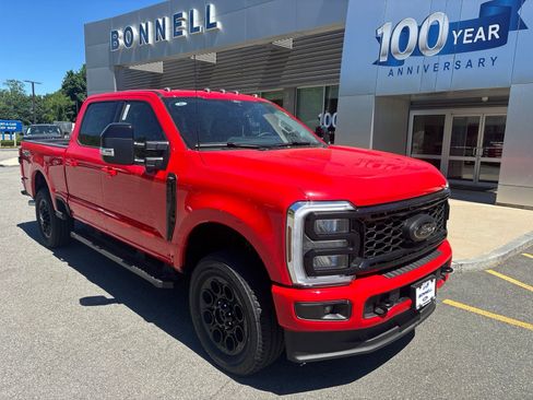New 2026 Ford F250 Lariat w/ Black Appearance Package AWD/4WD image 1