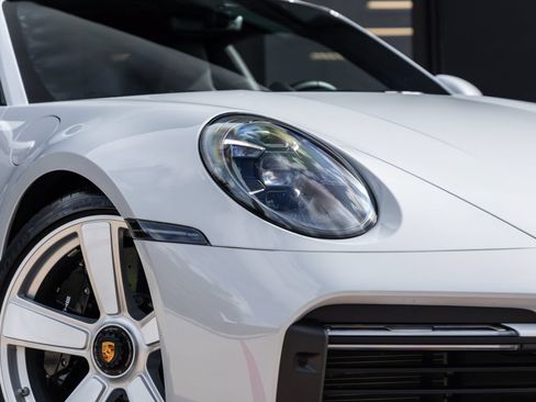 Certified 2025 Porsche 911 Turbo S AWD/4WD image 31