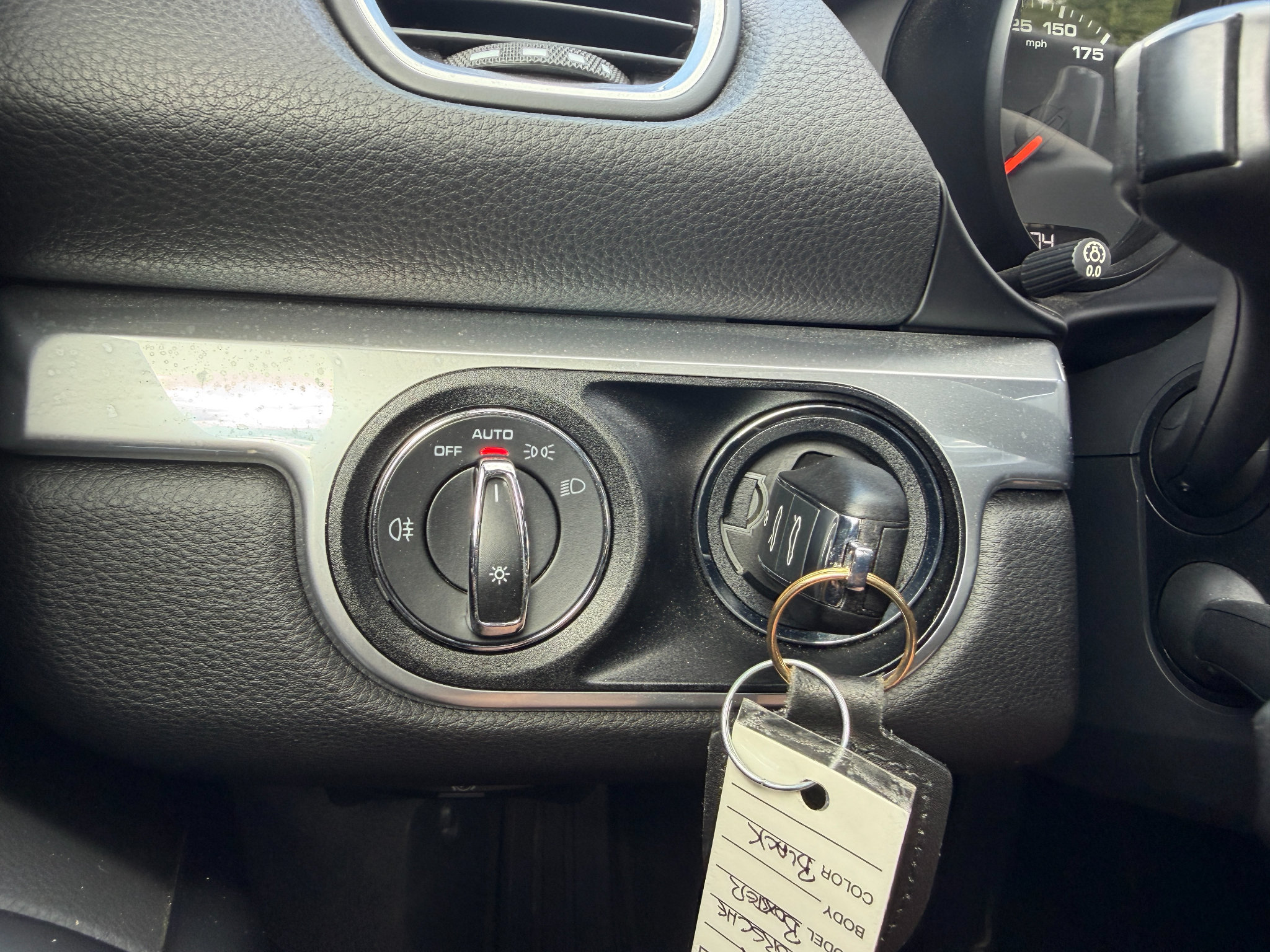 Used 2017 Porsche 718 Boxster RWD image 37
