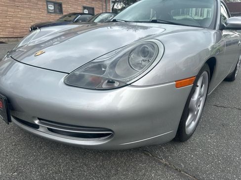 Used 2001 Porsche 911 Carrera 4 AWD/4WD image 15