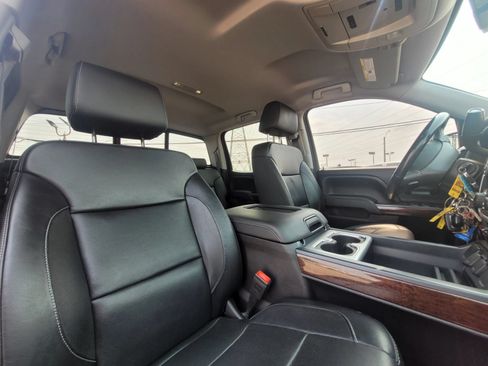 Used 2017 GMC Sierra 1500 SLT AWD/4WD image 19