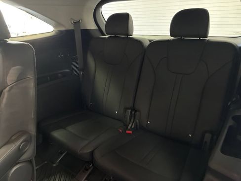 Used 2023 Kia Sorento EX AWD/4WD image 19