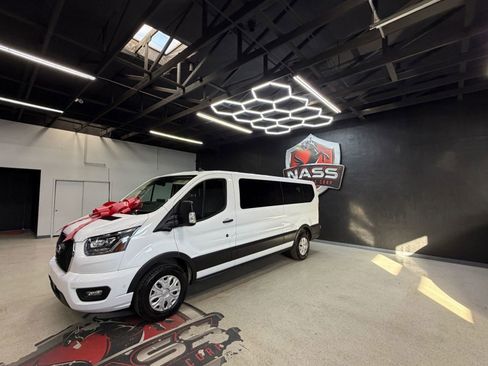 Used 2023 Ford Transit 350 XLT image 2