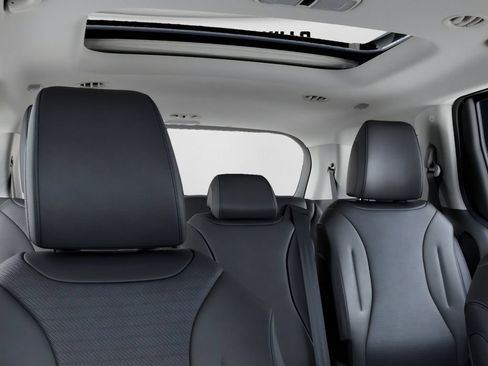 New 2026 Kia Carnival SX Prestige FWD image 27