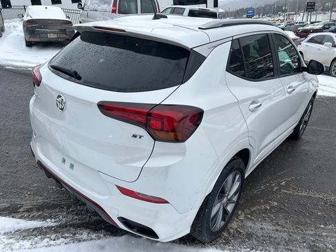 Used 2022 Buick Encore GX Select w/ Sport Touring Package image 11