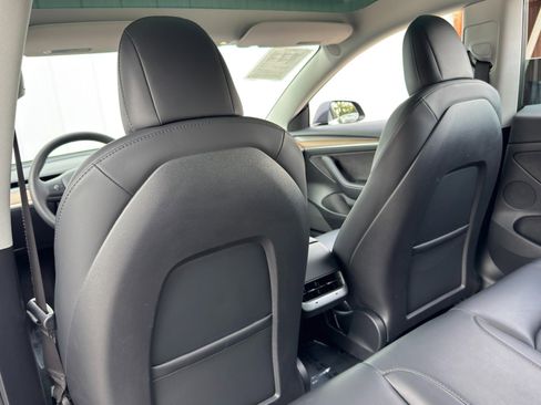 Used 2022 Tesla Model 3 image 33