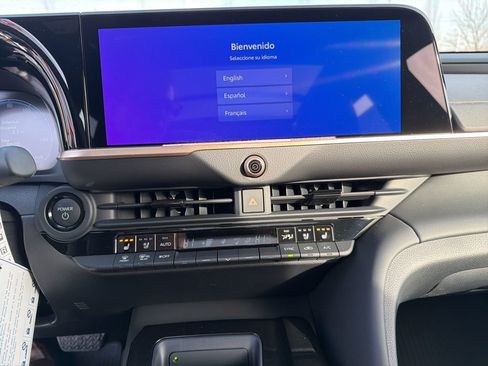 New 2026 Toyota Crown Signia image 11