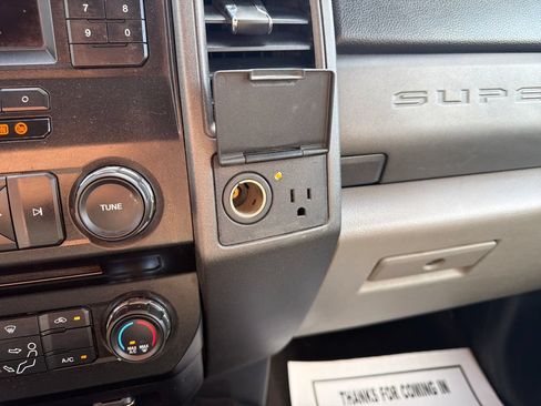 Used 2018 Ford F350 XL AWD/4WD image 30