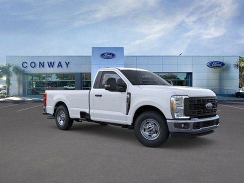 New 2026 Ford F250 XL w/ XL Driver Assist Package RWD image 7