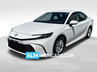 Used 2025 Toyota Camry LE FWD video 1